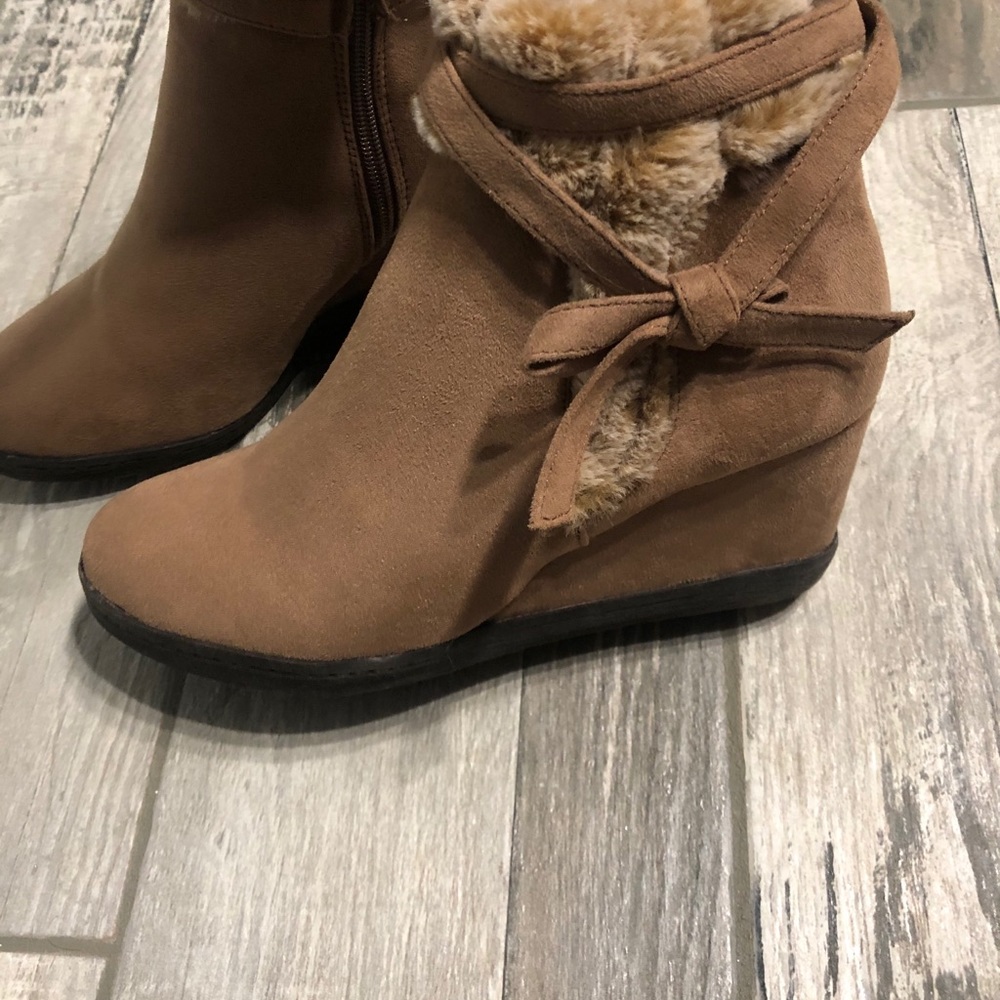 Wedge booties - Picture 9 of 10